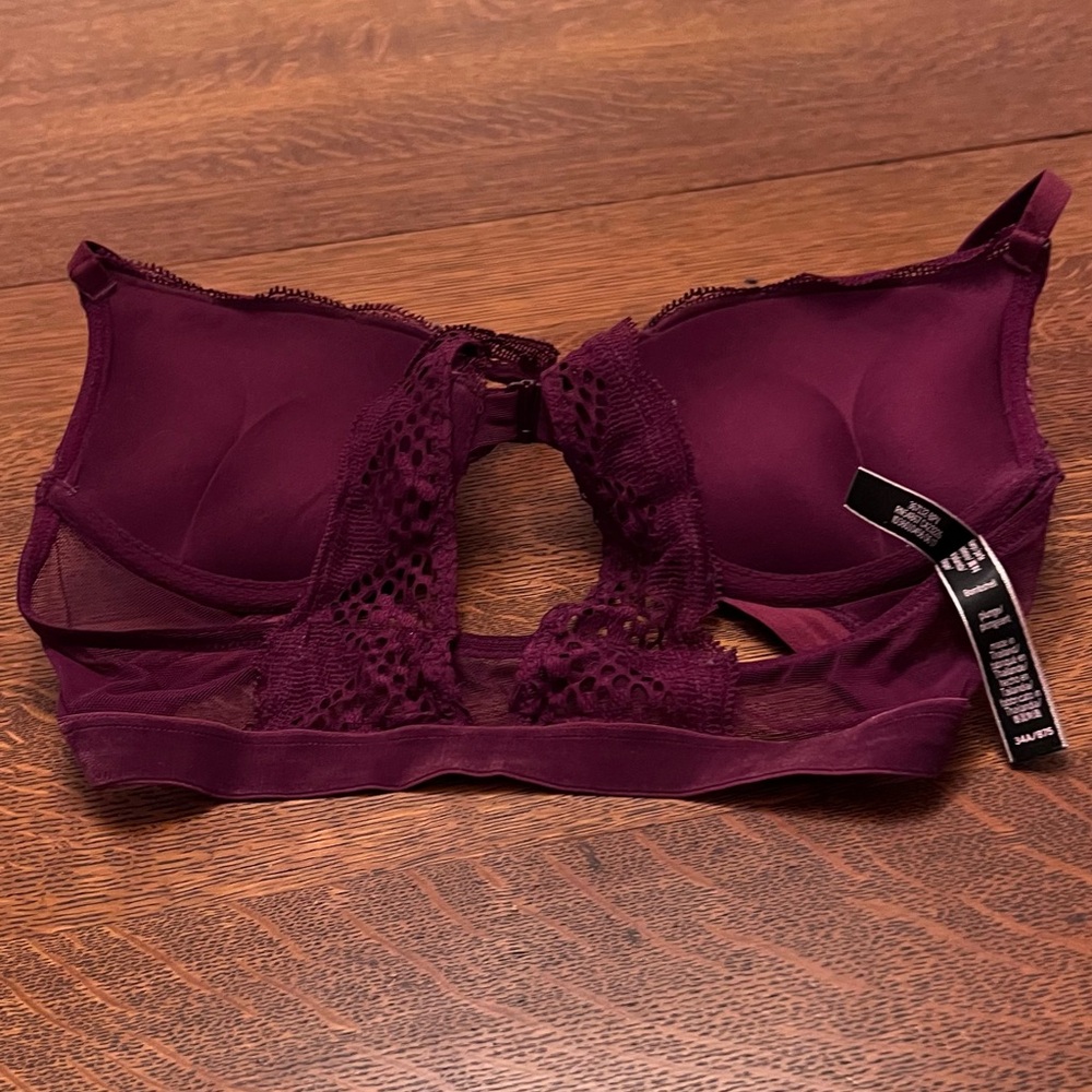 Victoria Secret Bombshell bra. - Picture 11 of 12